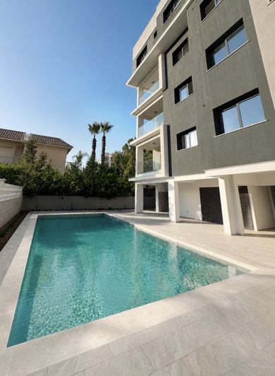 Image No.2-3 Bed Property for sale
