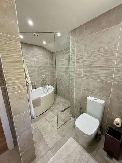 Image No.25-4 Bed Villa for sale