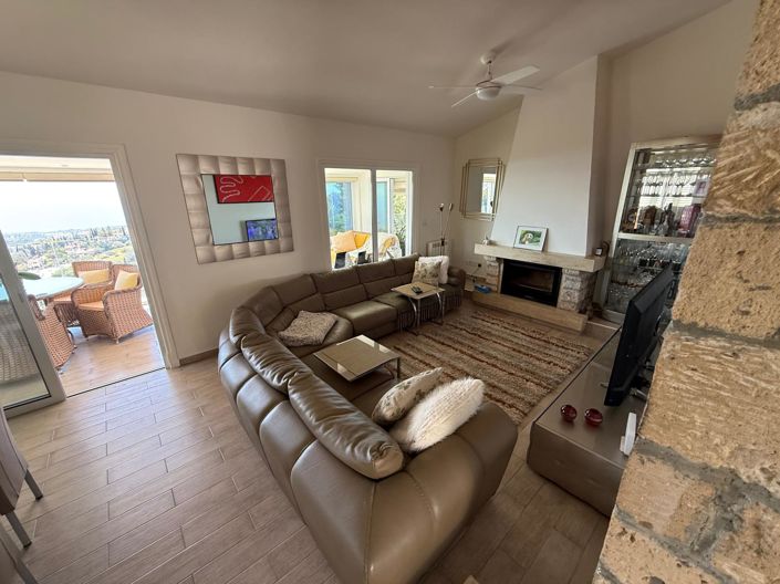 Image No.6-4 Bed Villa for sale