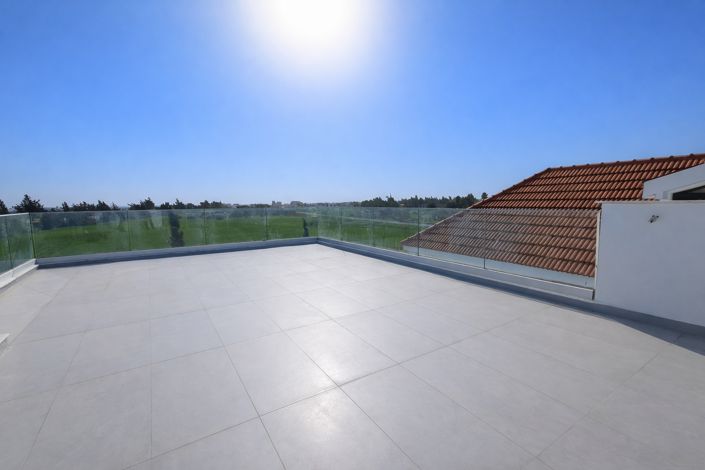 Image No.29-4 Bed Villa for sale