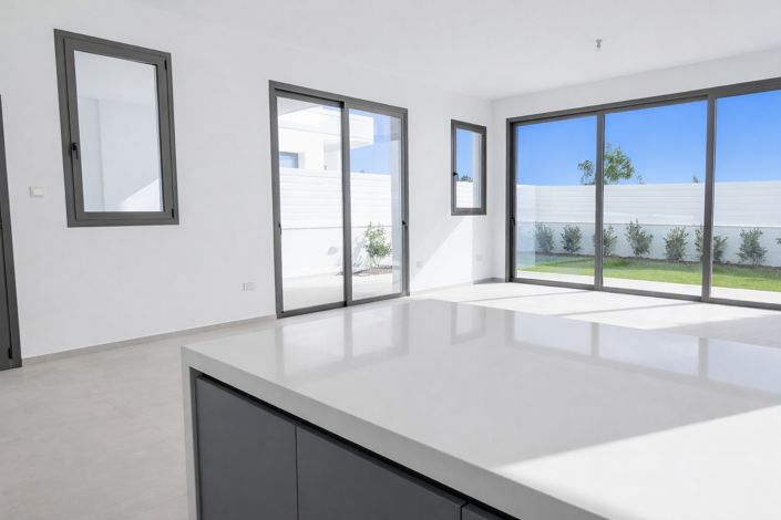 Image No.7-4 Bed Villa for sale