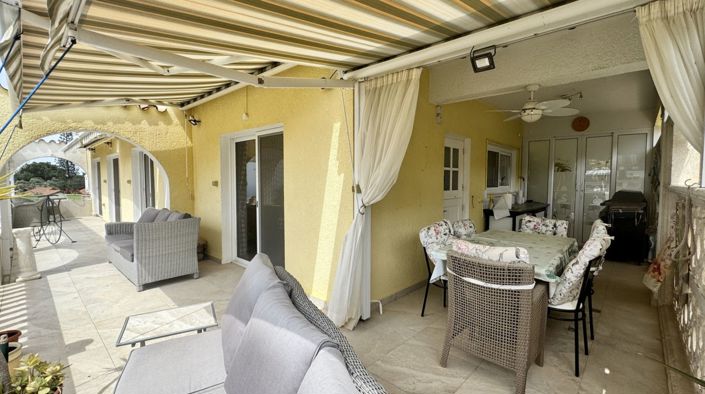 Image No.12-5 Bed Villa for sale