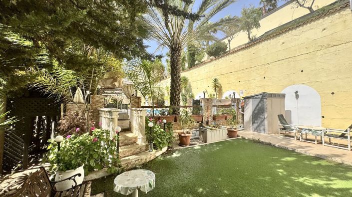 Image No.38-5 Bed Villa for sale