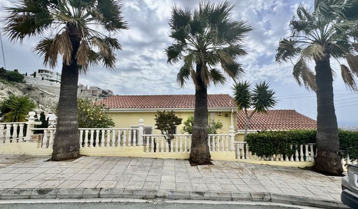 Image No.48-5 Bed Villa for sale