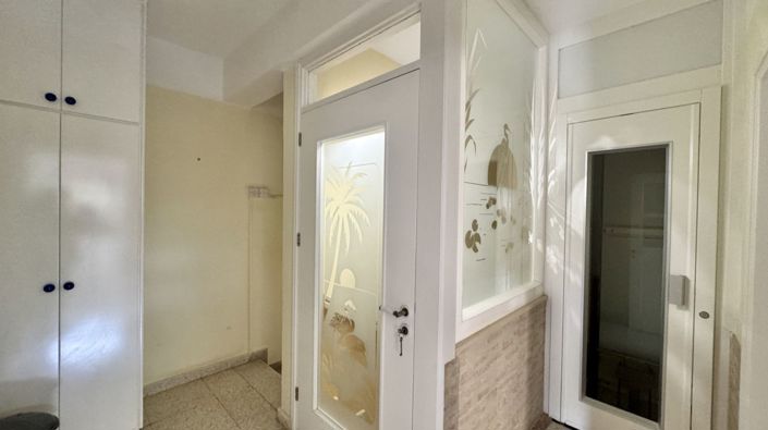 Image No.8-5 Bed Villa for sale