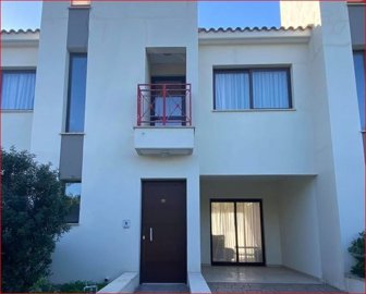 1 - Mouttagiaka, Townhouse