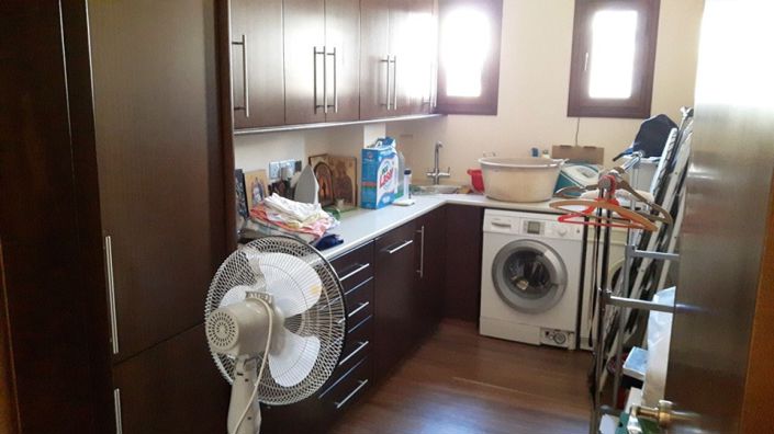 Image No.15-6 Bed Villa for sale