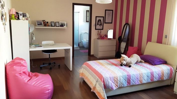 Image No.19-6 Bed Villa for sale