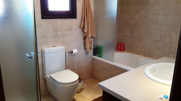 Image No.25-6 Bed Villa for sale