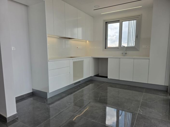 Image No.8-Propriété de 3 chambres à vendre à Agios Athanasios