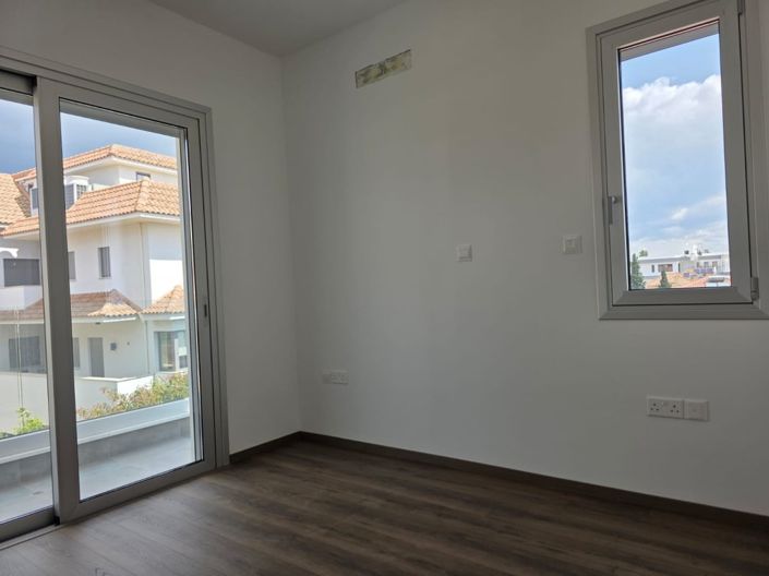 Image No.9-Propriété de 3 chambres à vendre à Agios Athanasios