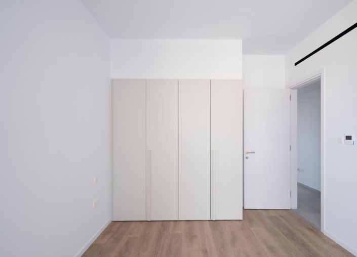 Image No.13-3 Bed Apartment for sale