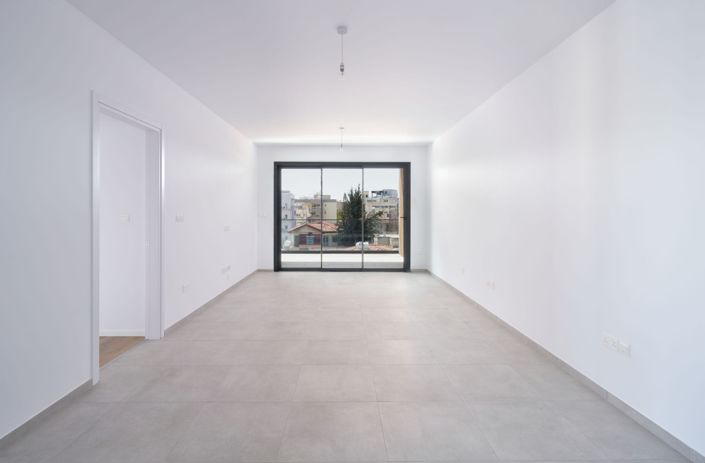 Image No.6-3 Bed Apartment for sale