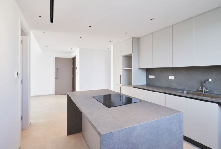 Image No.7-3 Bed Apartment for sale