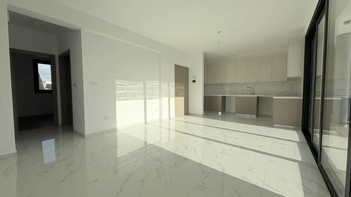 Image No.5-2 Bed Property for sale