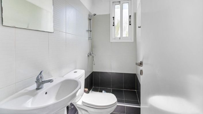 Image No.19-4 Bed Villa for sale