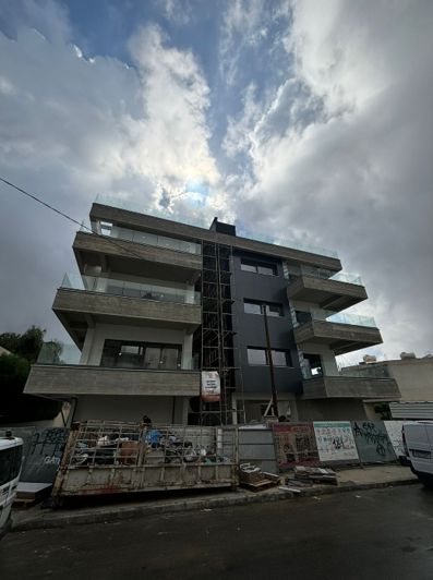 Image No.4-3 Bed Property for sale