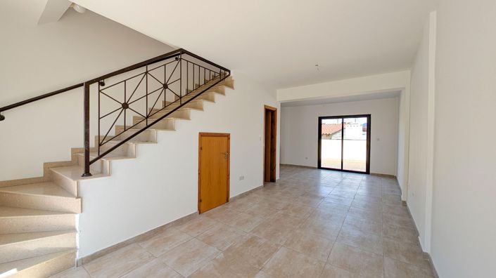 Image No.6-3 Bed Villa for sale