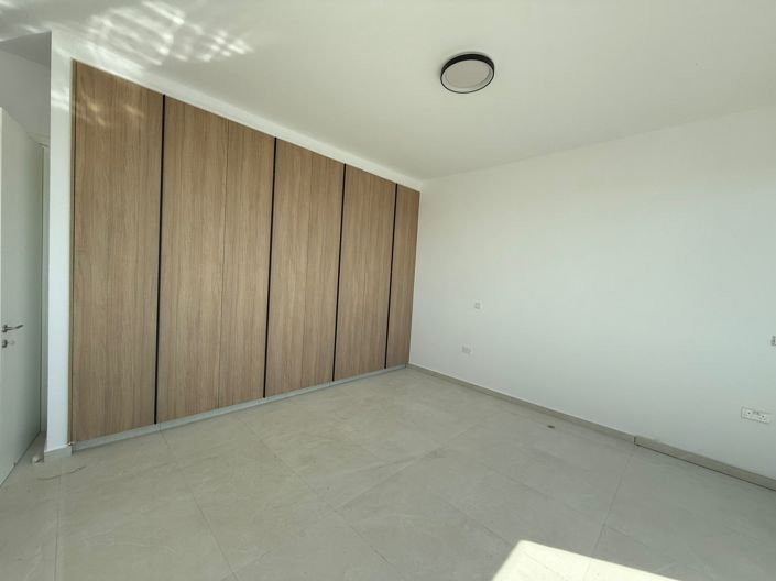 Image No.9-3 Bed Villa for sale