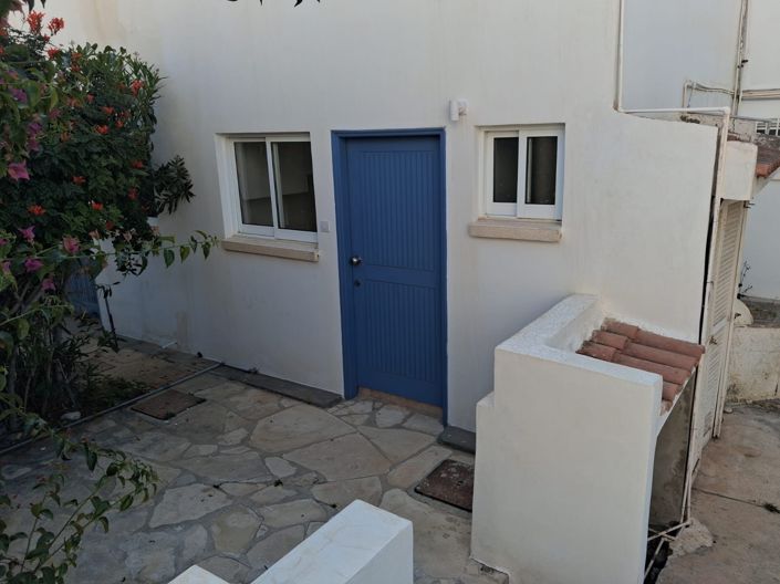 Image No.3-2 Bed Townhouse for sale