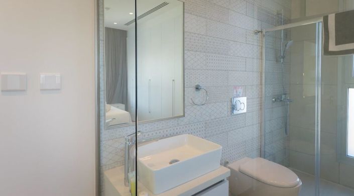 Image No.10-3 Bed Villa for sale