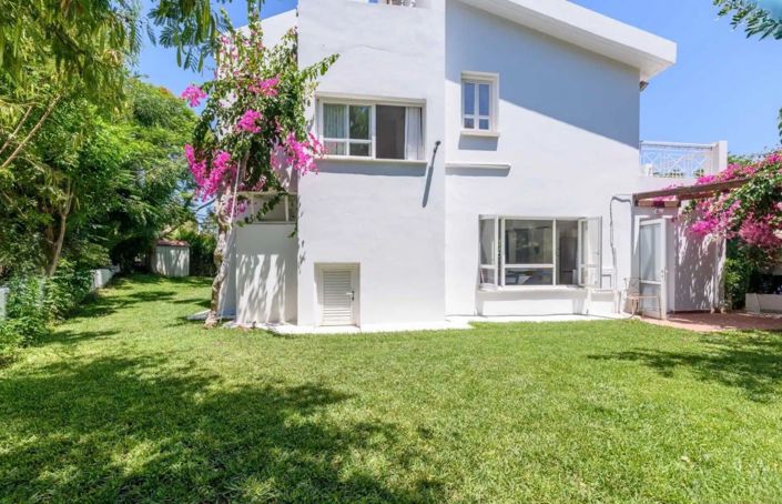 Image No.2-3 Bed Villa for sale