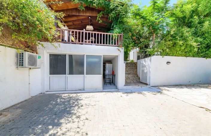 Image No.24-3 Bed Villa for sale