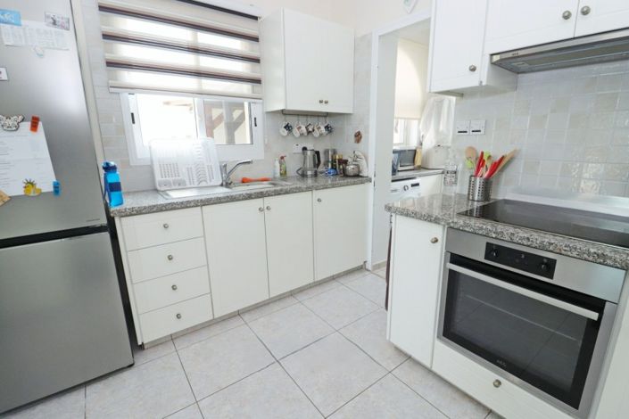 Image No.11-Villa de 4 chambres à vendre à Peyia