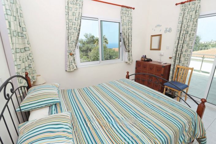 Image No.19-Villa de 4 chambres à vendre à Peyia