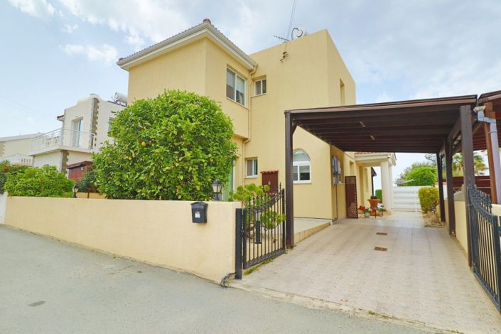 Image No.35-Villa de 4 chambres à vendre à Peyia