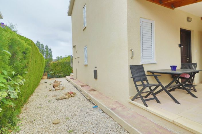 Image No.20-2 Bed Villa for sale