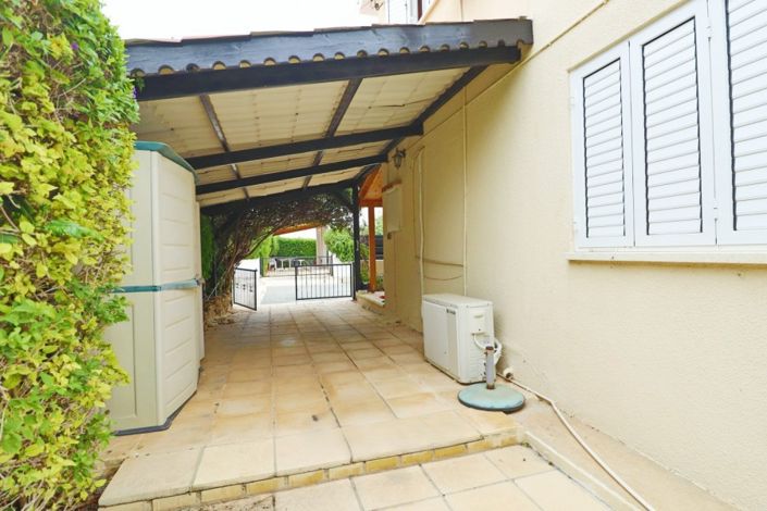 Image No.24-2 Bed Villa for sale