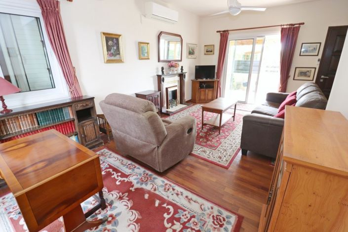 Image No.6-2 Bed Villa for sale