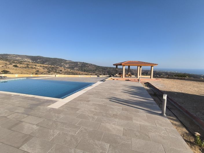 Image No.3-4 Bed Villa for sale