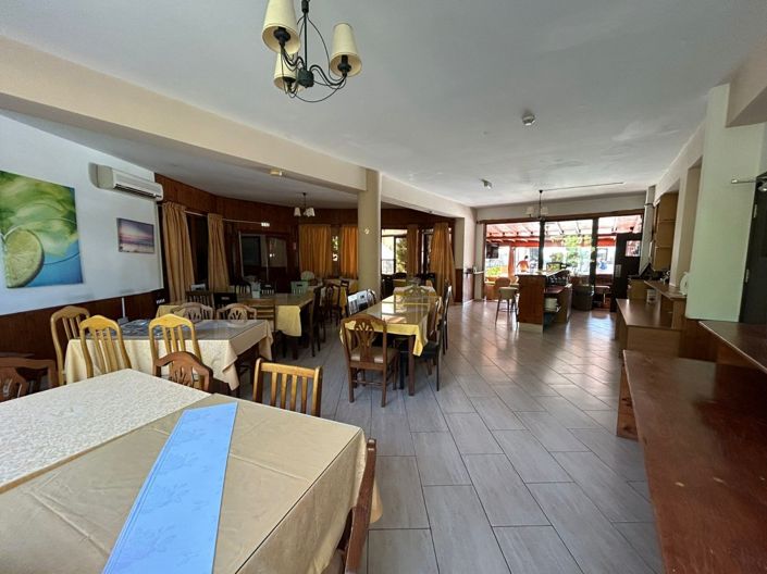 Image No.13-26 Bed Property for sale