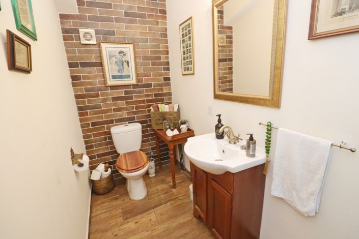 Image No.16-6 Bed Villa for sale