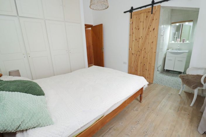 Image No.25-6 Bed Villa for sale