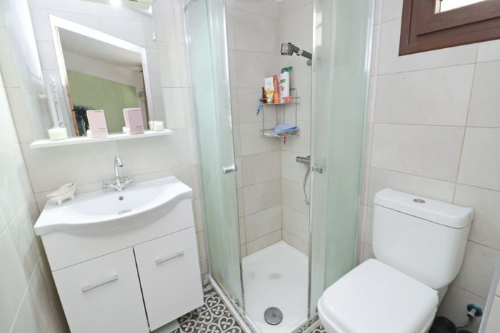 Image No.26-6 Bed Villa for sale