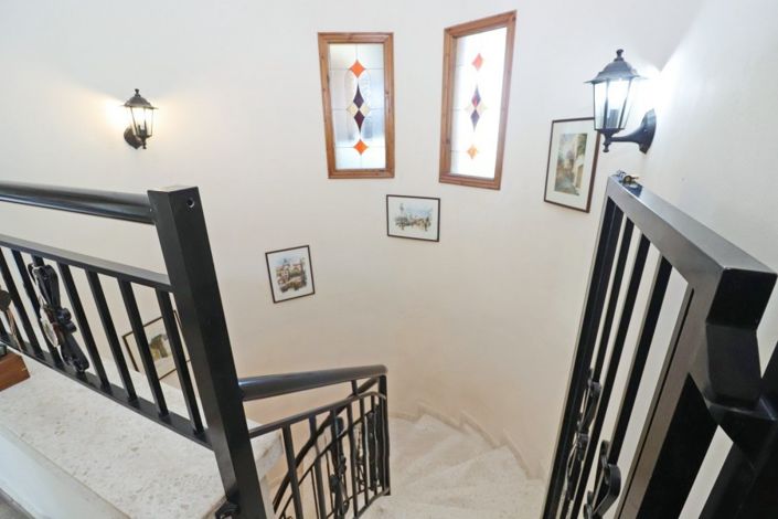 Image No.27-6 Bed Villa for sale