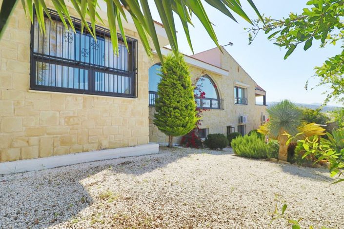 Image No.4-6 Bed Villa for sale