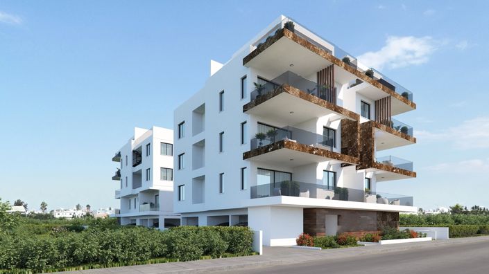 Image No.3-12 Bed Property for sale