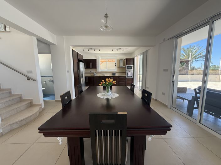 Image No.11-4 Bed Villa for sale