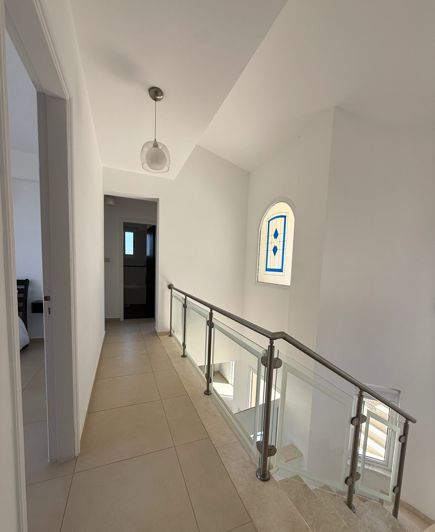 Image No.18-4 Bed Villa for sale