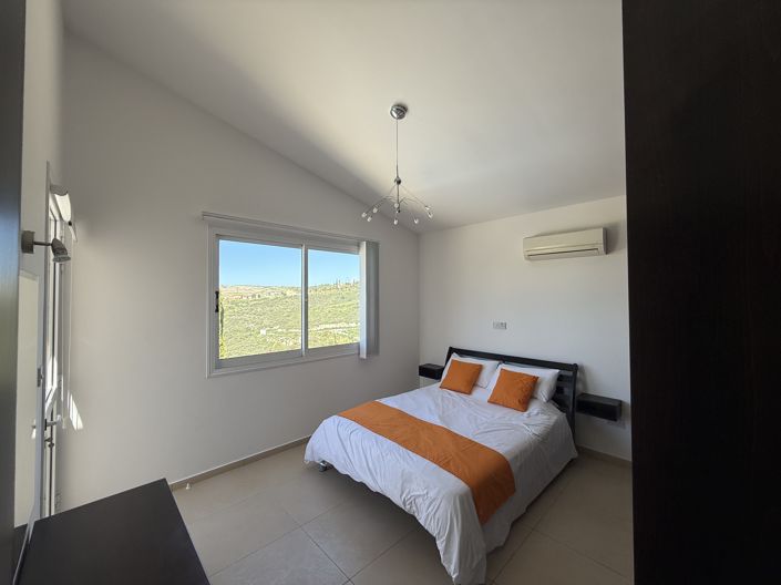 Image No.24-4 Bed Villa for sale