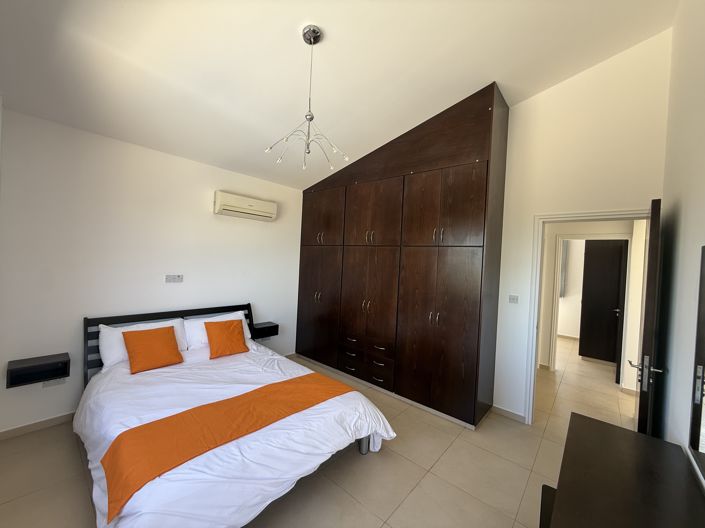 Image No.25-4 Bed Villa for sale