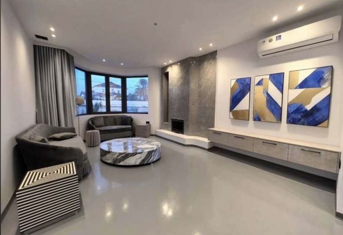 Image No.5-5 Bed Villa for sale