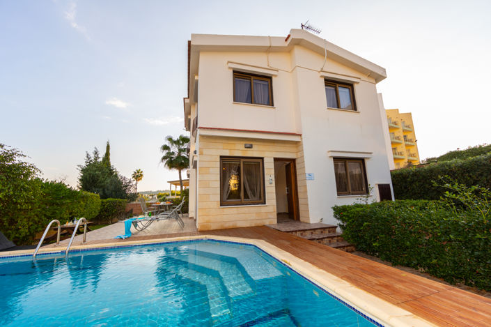Image No.2-3 Bed Villa for sale
