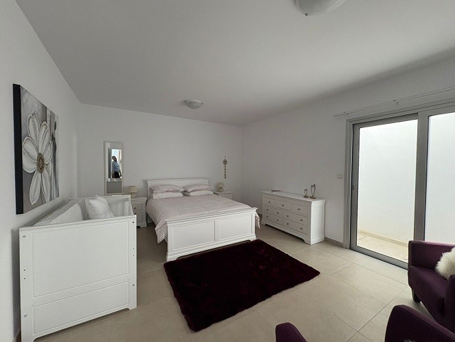 Image No.17-7 Bed Villa for sale