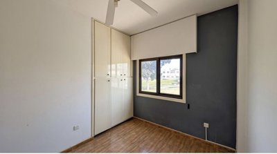 15172091631