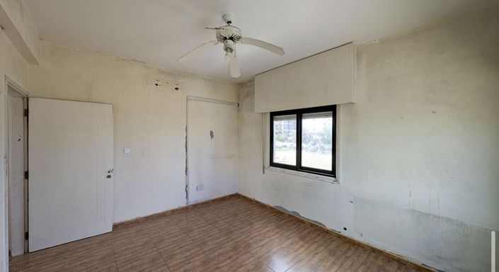 Image No.18-3 Bed Villa for sale